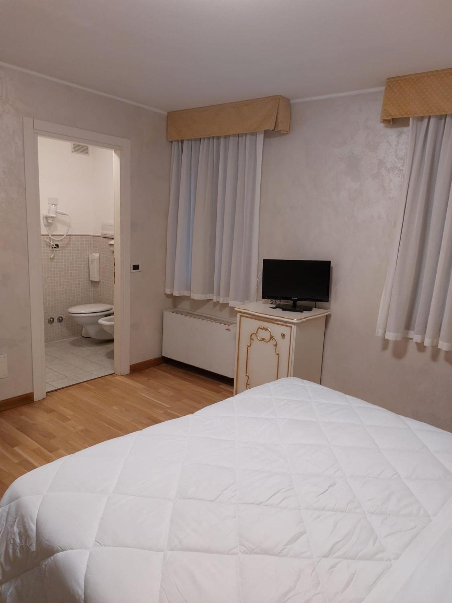 Guest House Al Milion Venezia Esterno foto