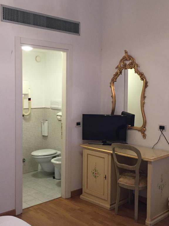 Guest House Al Milion Venezia Esterno foto